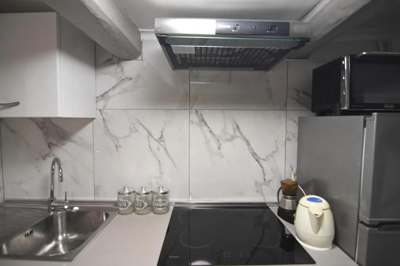 Lilliput Apartment Napoli Italia